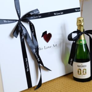 Sparkling Summer with We Love Art